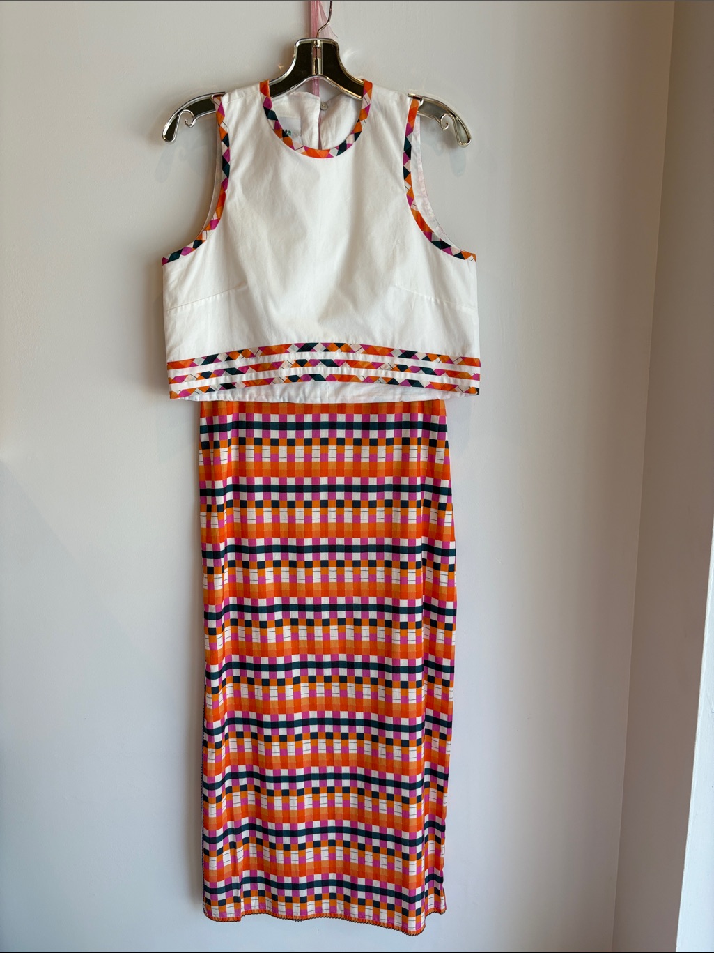 De Loreta Nwt White Crop Top Colorful Geometric Trim & Matching Check Maxi Skirt